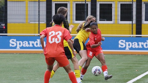  U17 nữ Việt Nam đánh bại U17 nữ Borussia Dortmund